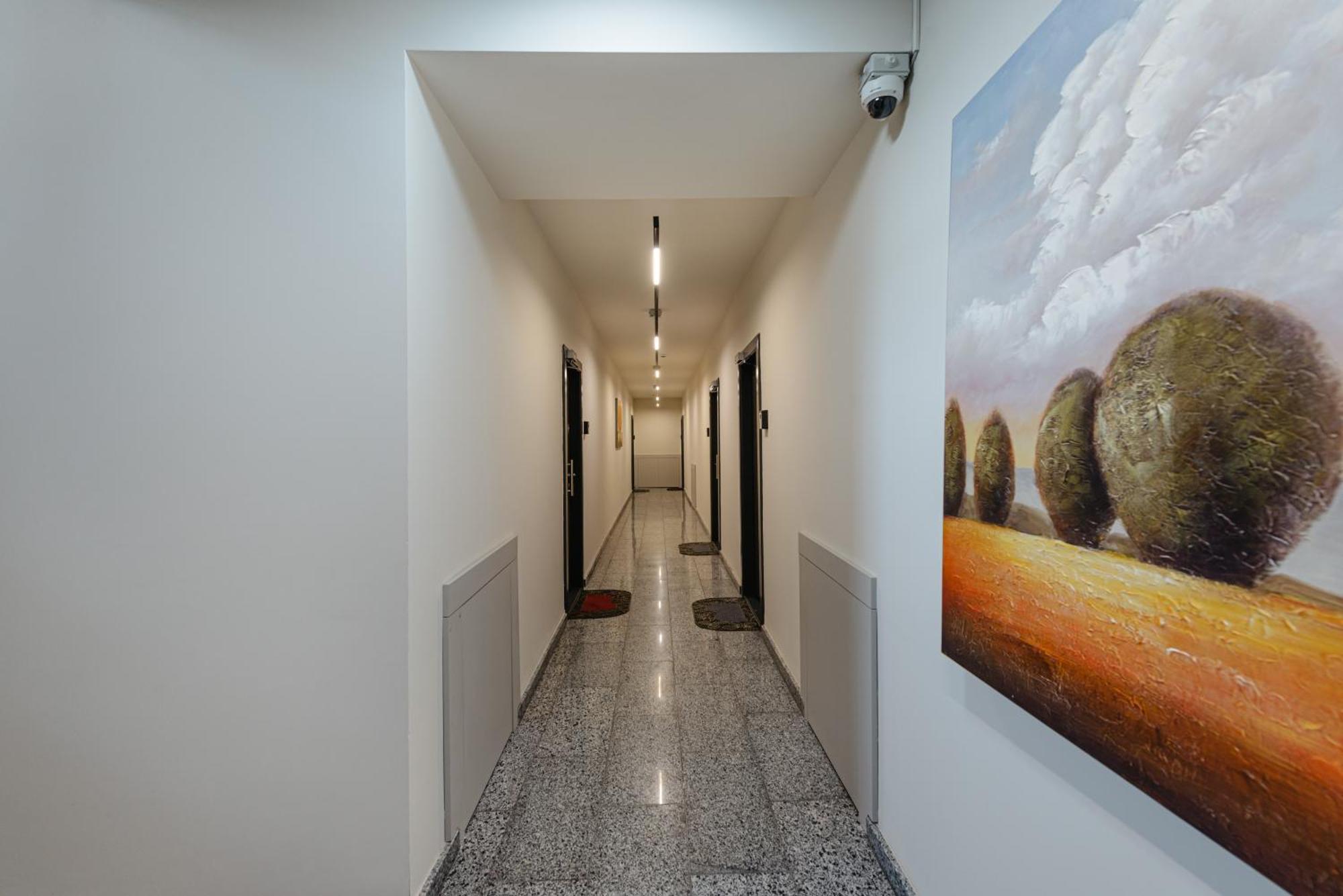 Awa Residence Floresti  Luaran gambar