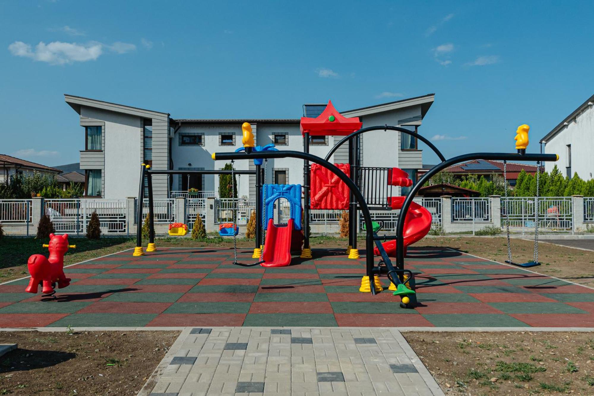 Awa Residence Floresti  Luaran gambar